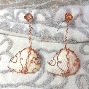Edijemagboutique SoShellWe Earrings